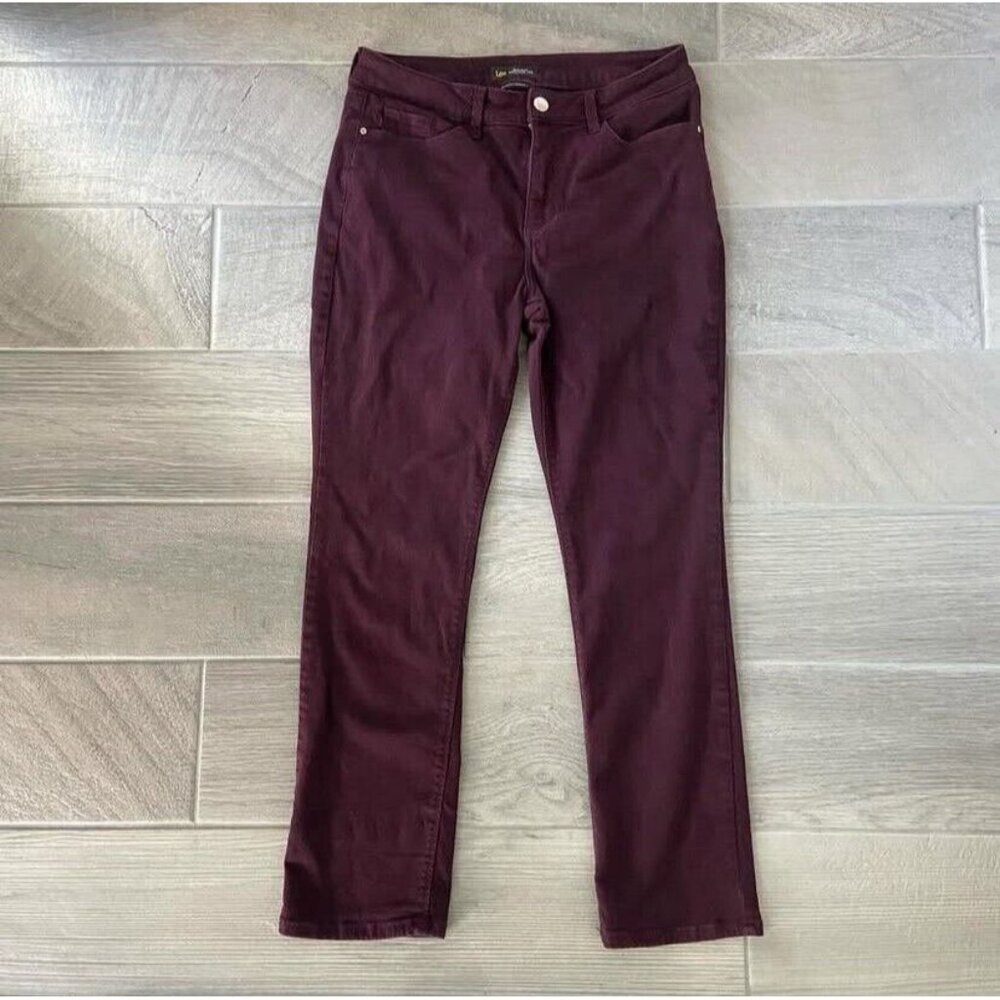 Lee Classic fit Straight Leg Women's size 14 Mediano Burgundy Red Denim Jeans
